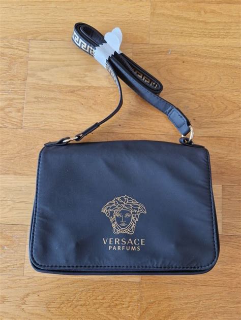 versace parfüm tasche